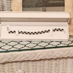 Dark blue sapphire sterling bracelet with appraisal